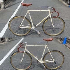 ラグが美しい大きいサイズの3RENSHO CYCLONE。KATANA。今野義デザインラグ。石渡パイプCr Mo。NJS刻印多数。FIX。中古。中野区引取り限定。