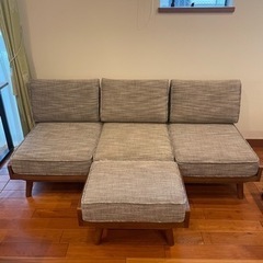 unico 3人掛けソファ　オットマン付き