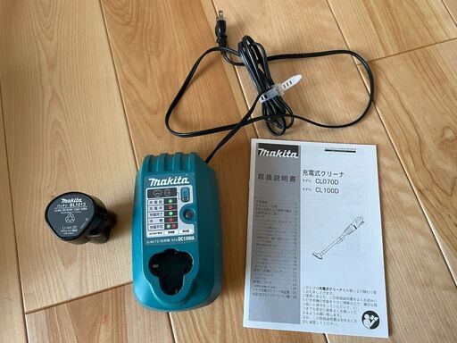 makita マキタ 充電式クリーナ CL100DW 10.8Vバッテリ バッテリ、充電