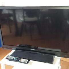 【最終値下！】超美品！！SHARP液晶テレビ32型「ＡＱＵＯＳ(...