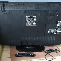 【美品・画面保護パネル付き】パナソニック液晶テレビ37インチ