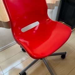 IKEA デスクチェア(SNILLE)赤色