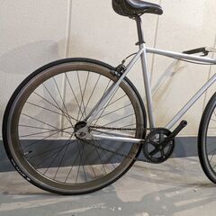 CARTEL BIKES AVENUE 530サイズ 2020年 マットシルバー