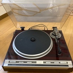 レコードプレーヤー   ジャンク品 決まりました