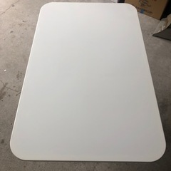 ニトリ製　昇降テーブル　中古品