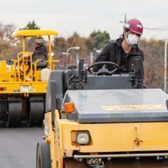 安定・やりがい・プライベート時間の確保。全部贅沢に叶えちゃいます！【 国道などの舗装工事作業員 】の画像