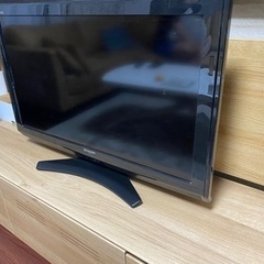 テレビ　32型