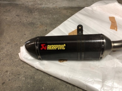 ヤマハ fazer8 アクラポビッチ フルエキゾートマフラー