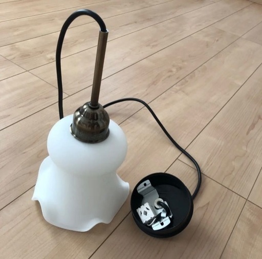 ペンダントライト＆電球付き