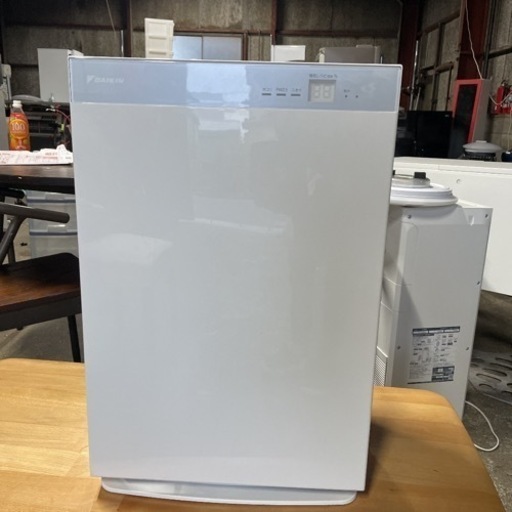 DAIKIN 加湿ストリーマ空気清浄機 ホワイト MCK70W-W - 家具