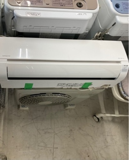 ★美品【中古品】2022年製 HITACHI エアコン 白熊くん RAS-AJ22L 6畳用