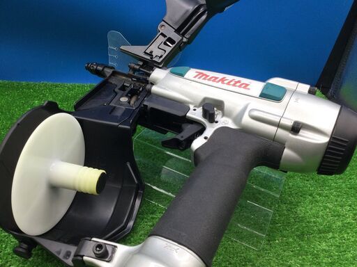 エコツール豊田インター店】Makita/マキタ の50mmエア釘打 AN504A