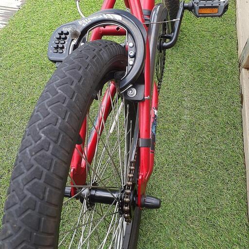 アメリカ輸入品 BMX MONGOOSE 20インチ ハンドル360°回転はしません