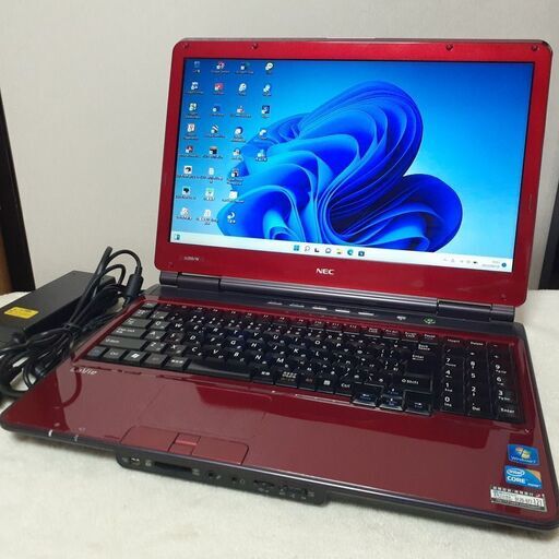 【取引中です】NEC　LaVie　SSD＋HDD搭載　i3　Wi-Fi　マルチ　Windos11