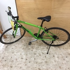 【期間限定】【店舗引き取りのみ】TREK SQUADRA-FX7.4 28インチ スポーツ車 クロスバイク グリーン系 NJ255