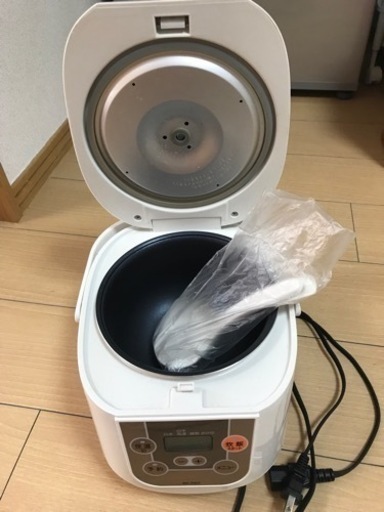 【最終値下げ】炊飯器売ります！！