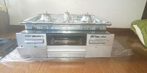 ビルトインコンロ21年製ハーマンSW32Q5Wです。