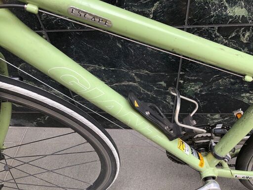 早い者勝ち！ GIANT ESCAPE R3  クロスバイク  XXSサイズ　備品付き　自転車