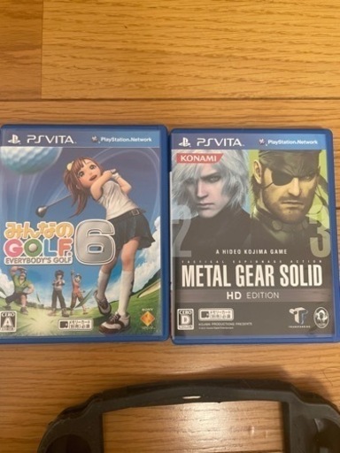 美品】PS Vita 純正充電器＋カバー&ケース＋ソフト×4