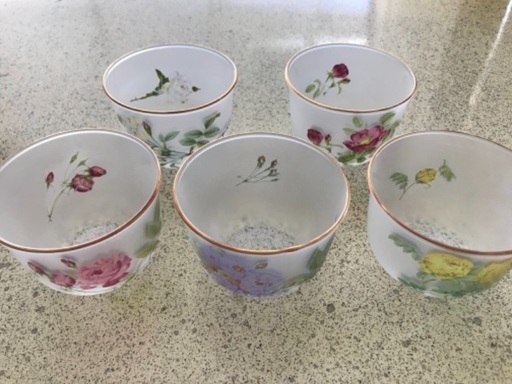 MARUI CLAY\u0026CERAMICS  イクセル　5柄陶茶托付冷茶セット　カップ　コップ　ローズ　薔薇　ボタニカル　フラワー　花　柄　マルイ　クレイ