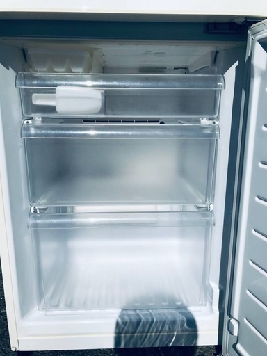 ♦️EJ2277番SANYOノンフロン冷凍冷蔵庫 【2011年製】