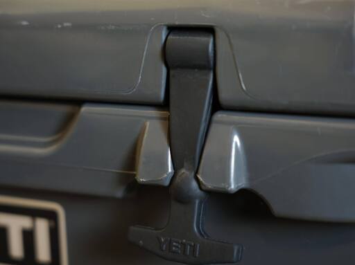 YETI タンドラ35 チャコール 限定色 イエティ クーラーボックス