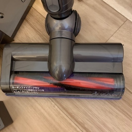 ダイソン♤V6（バッテリー新品）コードレス掃除機