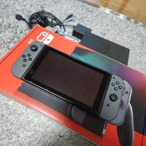 13時まで　その後売れなければゲオに持っていきます。　任天堂　ニンテンドー　switch　　モンハンライズ付　岩手県内なら持っていくこと可能です！　本日限定