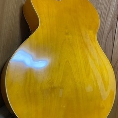 エレキギターとアンプ［ケース無し］