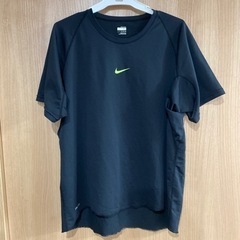 NIKERUN Tシャツ