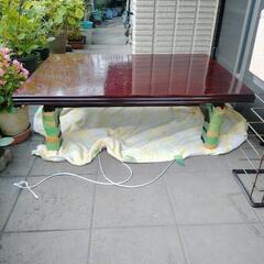 和風テーブル　畳の部屋