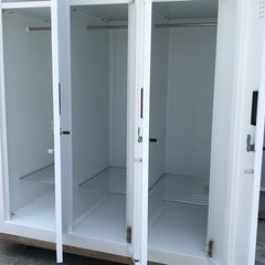 美品！6人用◇スチールロッカー◇残1台◇鍵付き◇ホワイト◇業務用◇K87