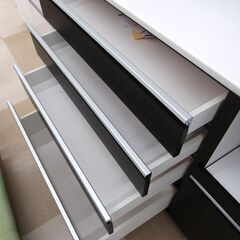 状態良好 NITORI/ニトリ 食器棚 UP RESUME 120-2TF-H-DBR3 ハイタイプ W1200×H2000mm ソフトクローズ機能付き