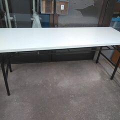 会議テーブル　折り畳みテーブル　約180×60