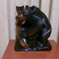 北海道民芸品(木彫りの熊)