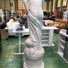 【愛品館八千代店】湯浴みするヴィーナス　等身大石膏像