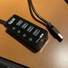【決まりました】USBハブ5連LED付き