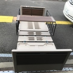 お値下げ！  高級電動介護ベッド　シーホネンス　程度良好