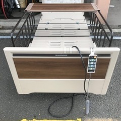 お値下げ！  高級電動介護ベッド　シーホネンス　程度良好