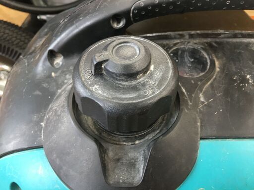 デンヨー GE-1600-IV インバーター発電機 中古品 【ハンズ デンヨー GE-1600-IV インバーター発電機 中古品 【ハンズ