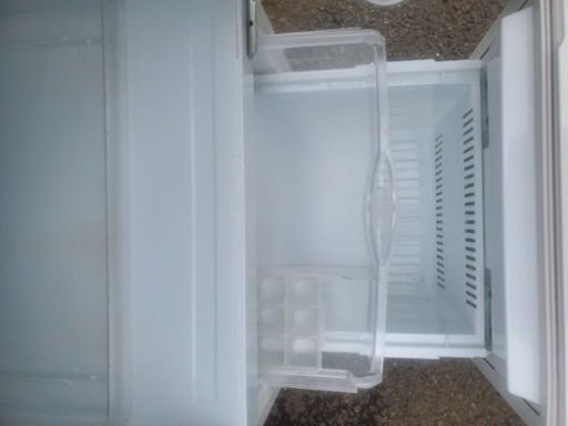 2315番 パナソニック✨ノンフロン冷凍冷蔵庫✨NR-B142W-W‼️