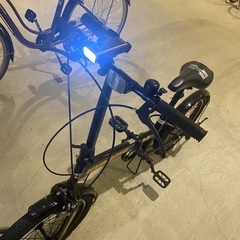 〔22日まで購入希望者は値下げします！〕ハマー折り畳み自転車〔前方・後方ライト付き、固定携帯パッド付き〕