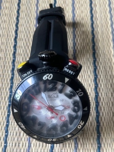ガガミラノの腕時計