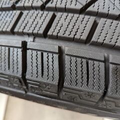 【取引中】225/65R17  スタッドレスタイヤ