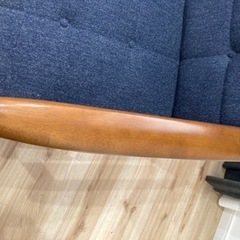 引き取り限定　カリモク60 kチェア 2シータータープブルー