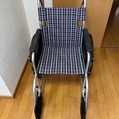 美品！折り畳み式自走介助兼用車椅子 NEO-1 計4つ