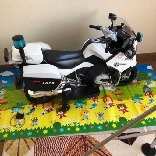 電動ポリスバイク全長120センチ