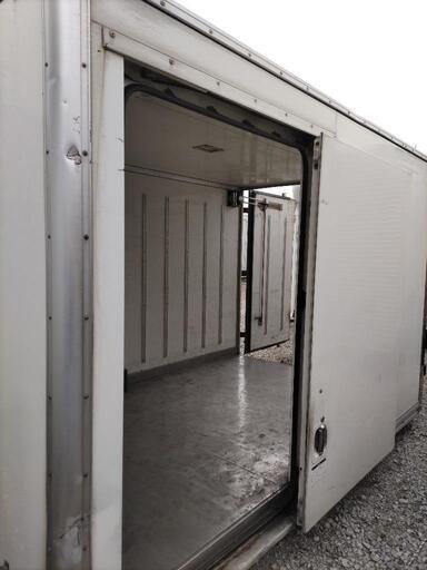 【匝瑳市八日市場】No.Y-67 横スライド扉付き　保冷コンテナ　長さ約315cm×幅187cm×高さ205cm 匝瑳市八日市場】No.Y-67 横スライド扉付き 保冷コンテナ 長さ約315cm