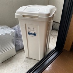 ゴミ箱-ダストボックス45L(屋外ベランダ用)