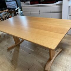 [ほぼ新品,2022年8月1日納品物,値相談可,在庫無し品】　NAGNO INTERIOR(ナガノインテリア) REAL DT601 ホワイトオーク無垢材 ダイニングテーブル。幅165×奥行85×高さ70cm　参考価格約188760円、値段は時期によって変動することがあります